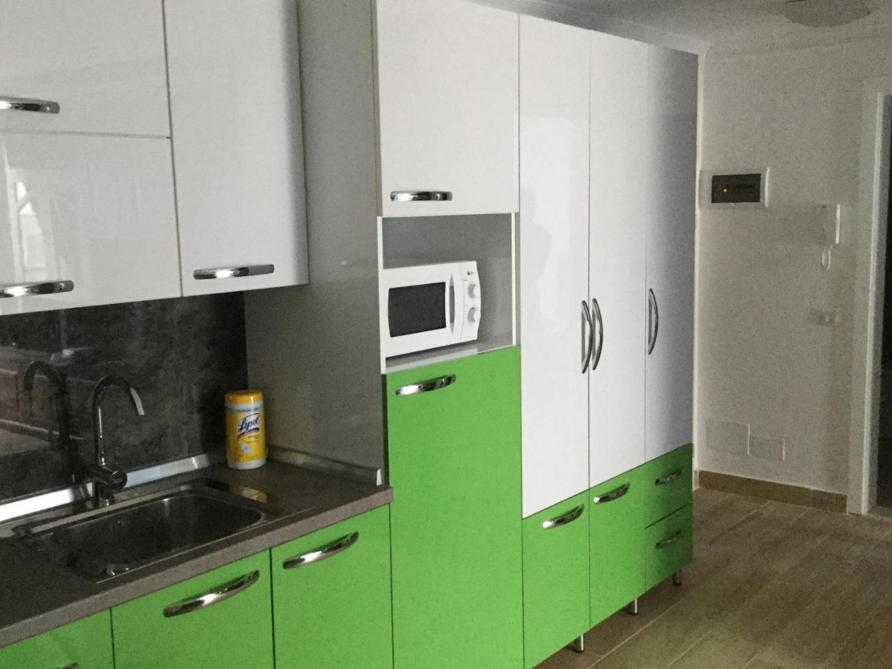 Kk Fafa Apartments Golem  Eksteriør billede